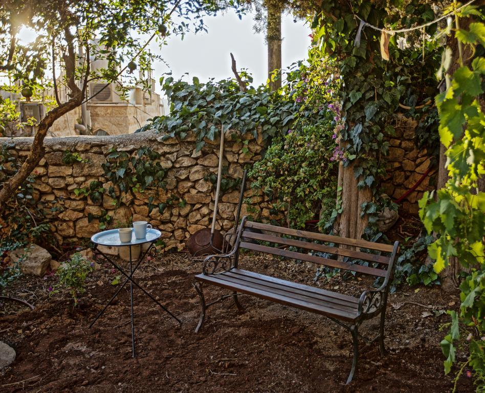 The Nest - A Romantic Vacation In Ein Kerem -